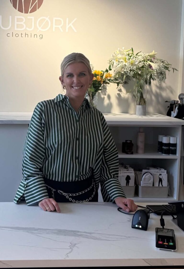 Daglig leder Wibeche Nupen klar for å ta imot gjestene på åpningsdagen